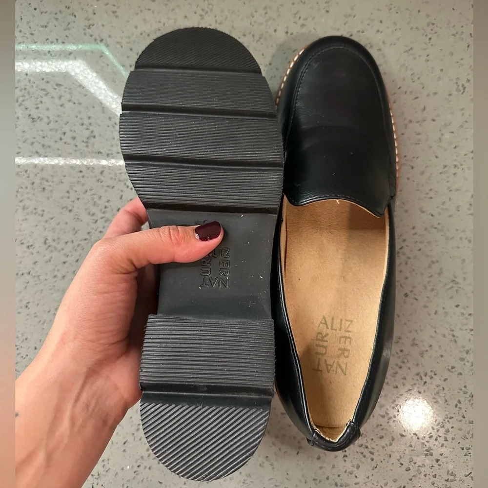 Naturalizer Cabaret Loafer Size 7.5 - Picture 5 of 5